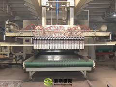 Çamur Tuğla Fabrikası Robotu Çamur Tuğla Yükleme Makinesi Çamur Tuğla Üretim Hatı için Basınç 0.8Mpa ile